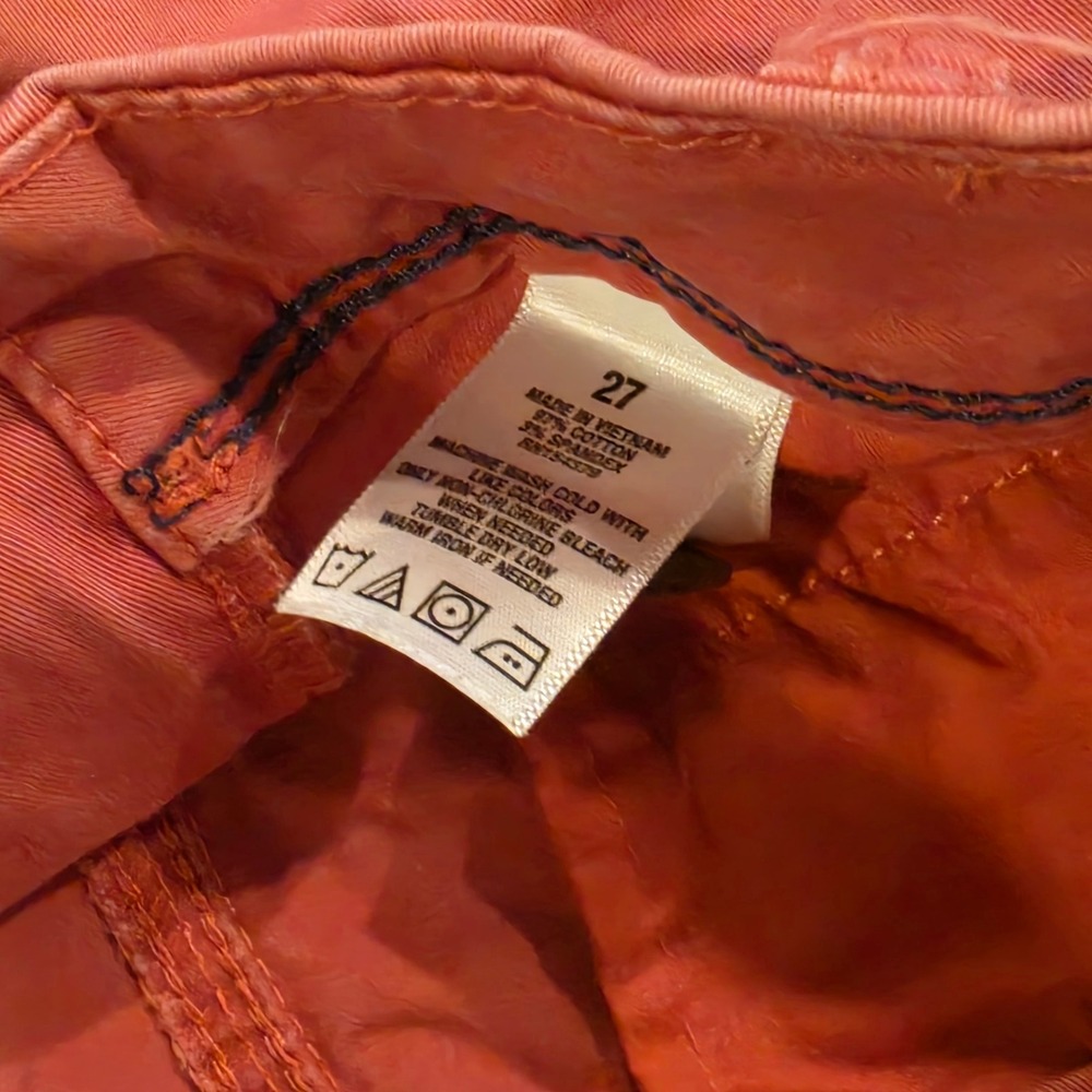 Aeropostale Womens Coral Pink Chino Shorts Size 27 Stretch Cotton Summer Casual - Picture 3 of 4